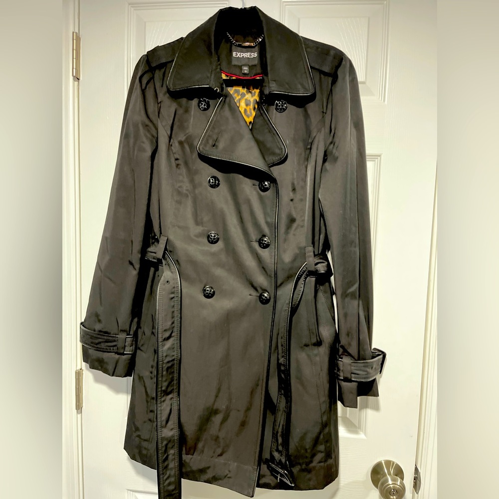 Women trench coat, Size: L
